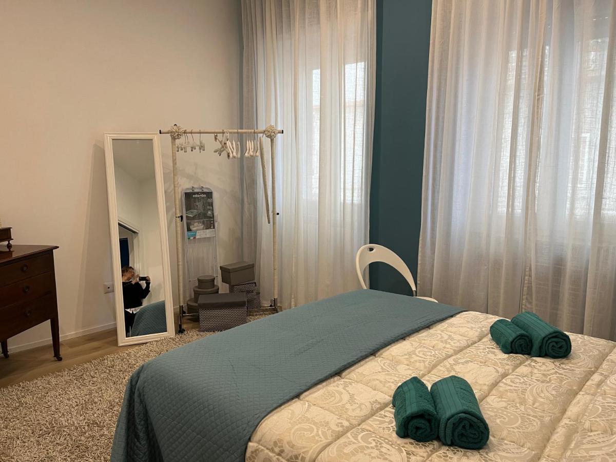 Appartamento Interno 4 - Luxury Holiday Рим Екстер'єр фото